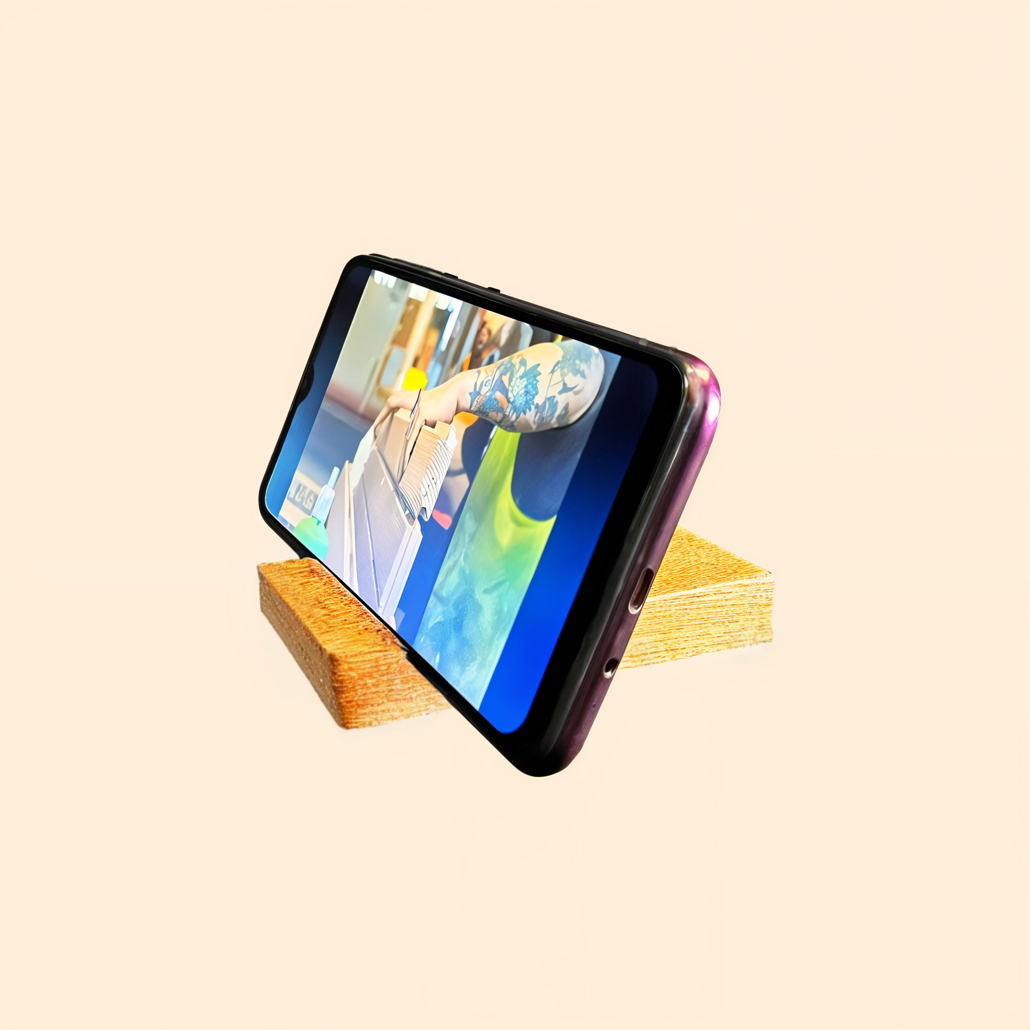 Solid wooden mobile holder